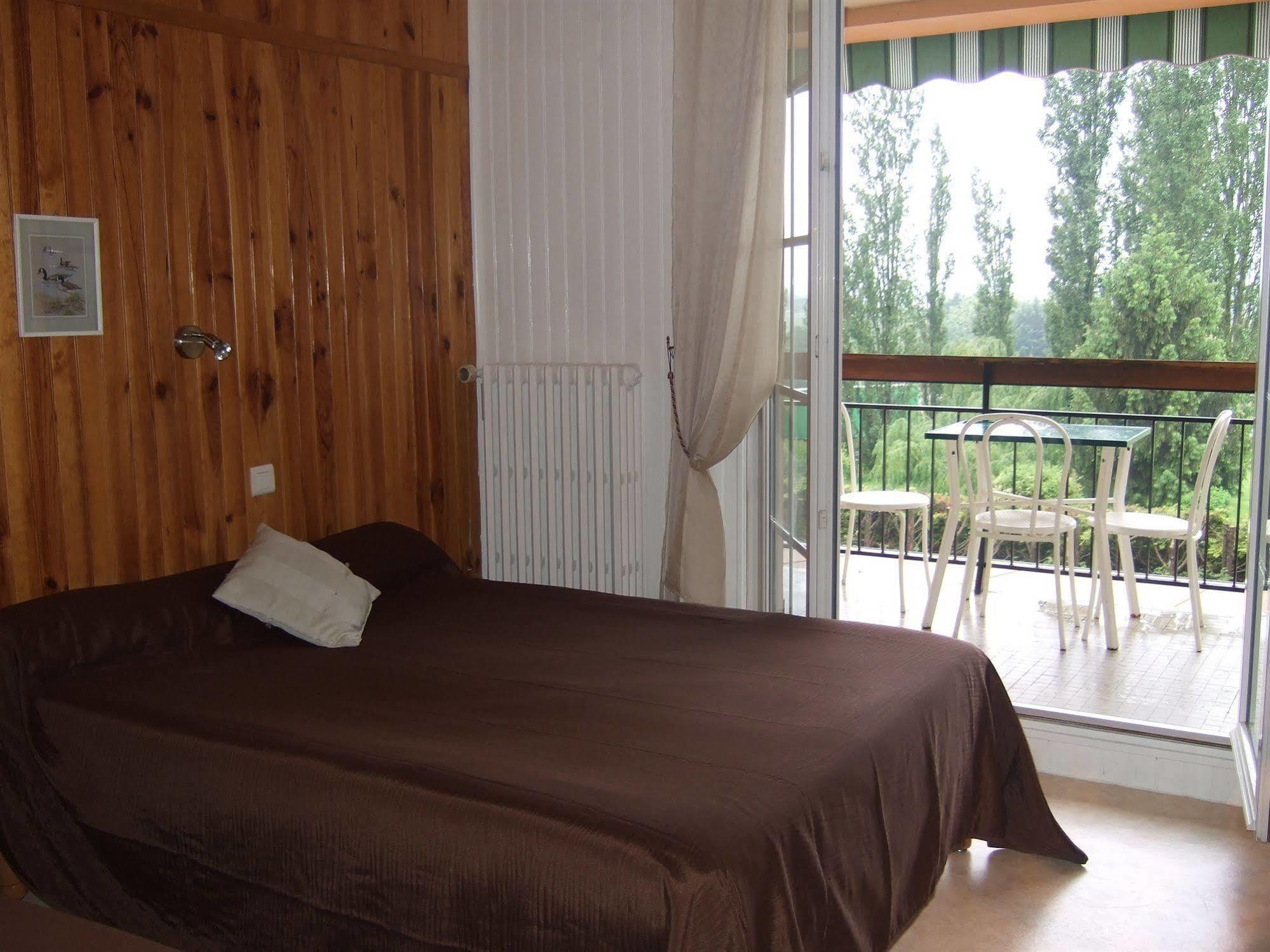 Domaine De L'Orisse Hotel Varennes-sur-Allier Eksteriør billede