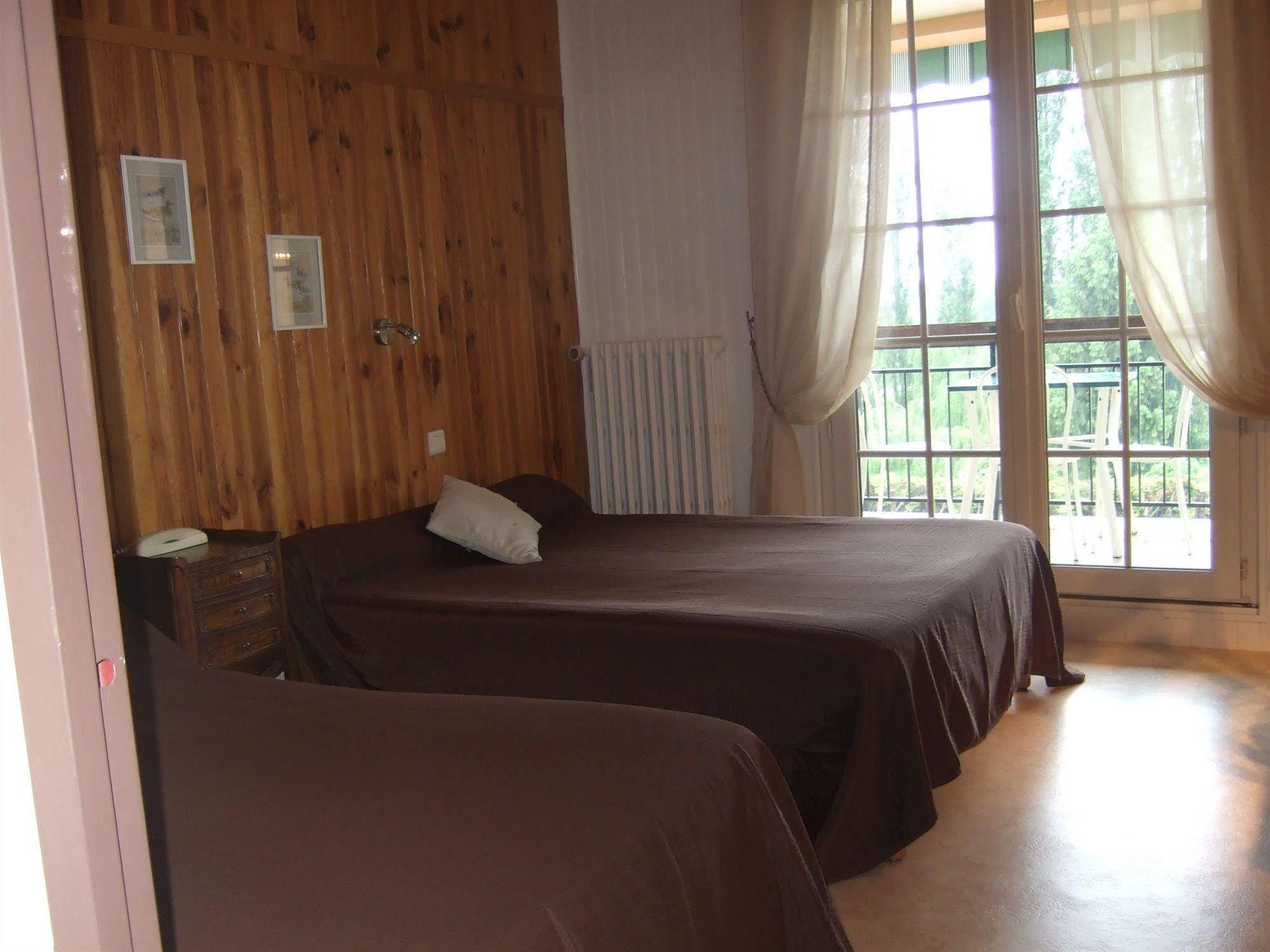 Domaine De L'Orisse Hotel Varennes-sur-Allier Eksteriør billede